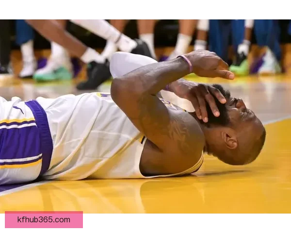 詹姆斯盛赞布朗尼具备NBA实力：我们家做事从不敷衍